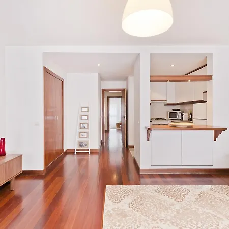 Bmyguest - Garage Apartman Lisboa