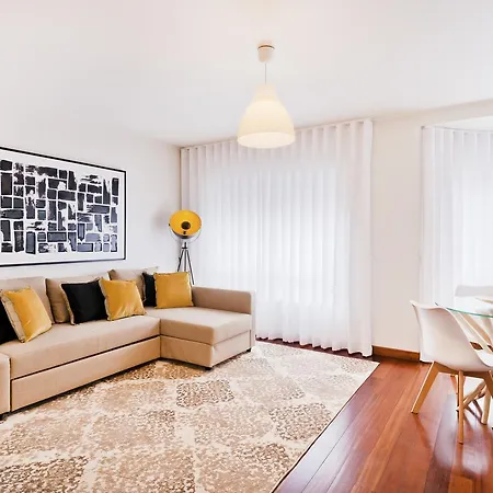 Apartment Bmyguest - Garage Lissabon