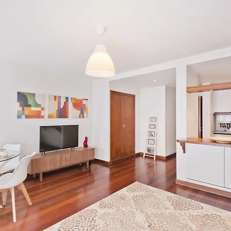 Apartment Bmyguest - Garage Lisbon